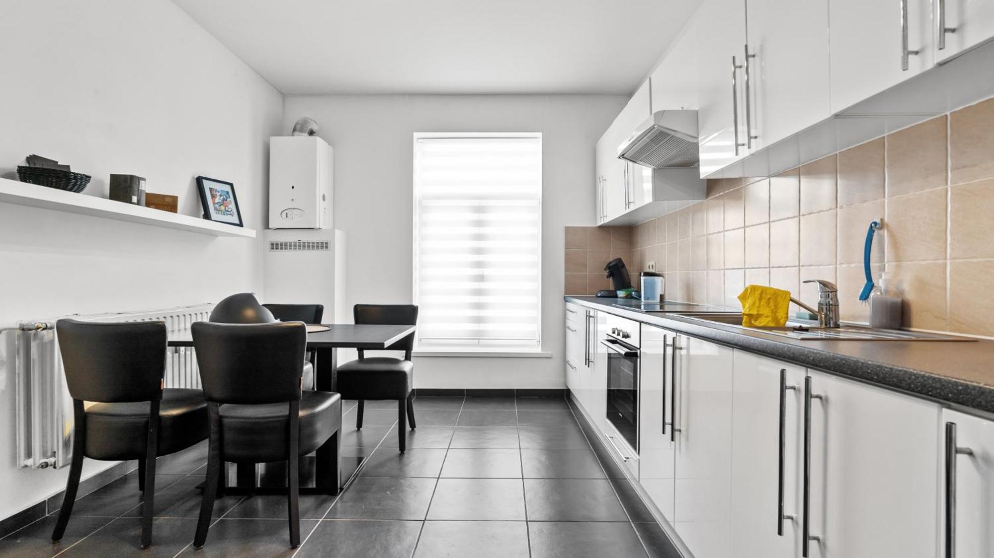 B&B Leopold & Appartementen Sint-Truiden Ngoại thất bức ảnh
