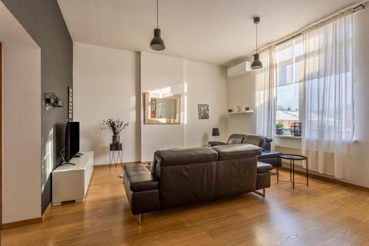 B&B Leopold & Appartementen Sint-Truiden Ngoại thất bức ảnh